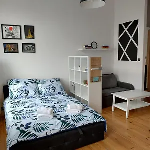 Apartament Glogowska, Blisko Mtp, Klucz W Skrytce , Poznań Polska